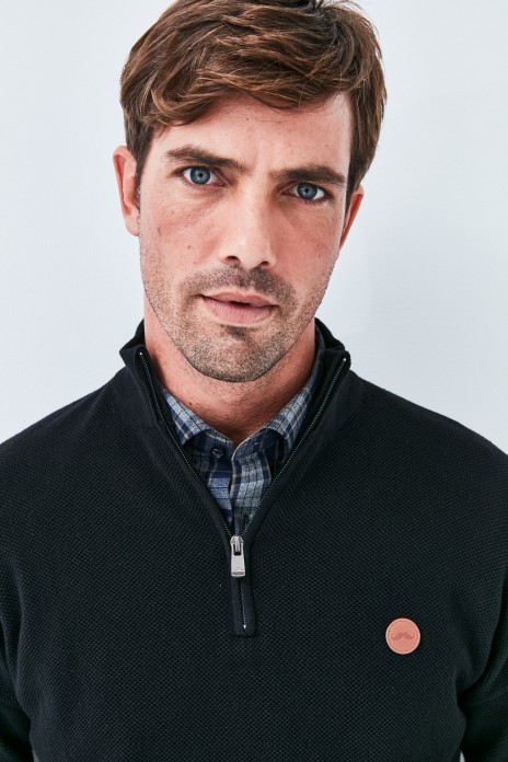 Jersey media cremallera...