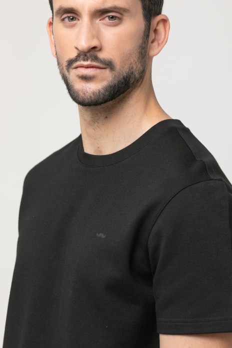 Camiseta m/c básica lisa s/...