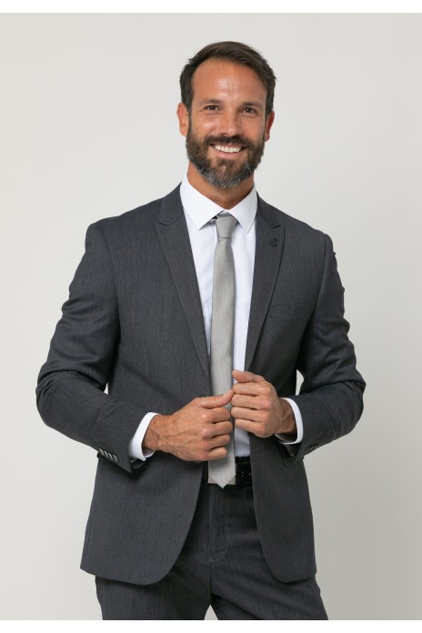 Traje ensancha s/ Astra...