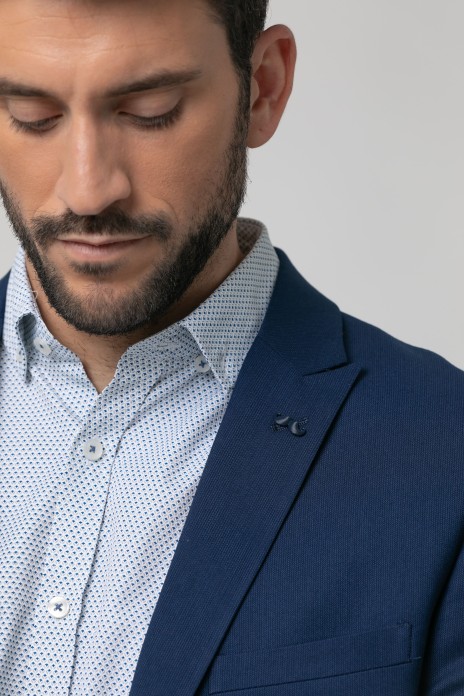 Traje ensancha s/ Astra...