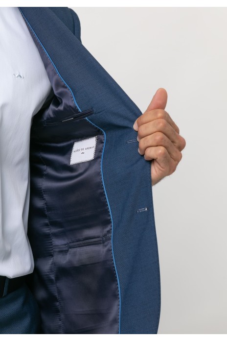 Trajes falso liso s/ Cosmo...