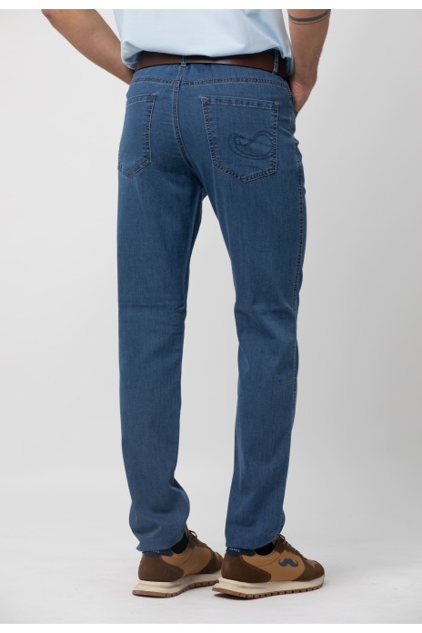 Pantalón denim s/ Vatu...