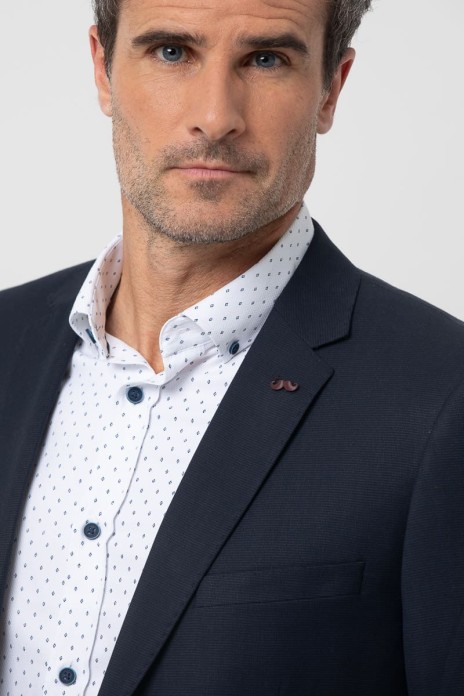 Traje falso liso s/ Este