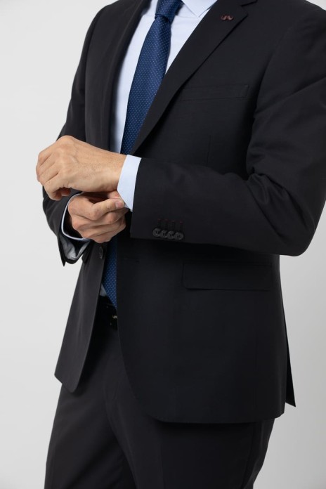 Traje falso liso s/ Tomines...