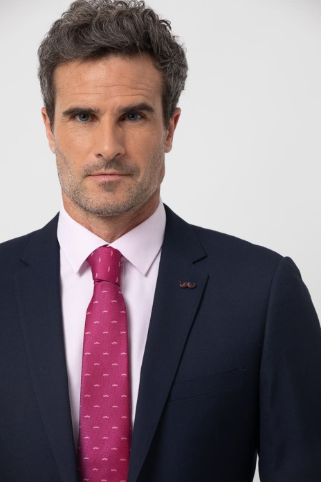 Traje falso liso s/ Tomines...