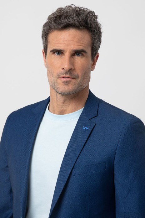 Traje falso liso s/ Nepal...