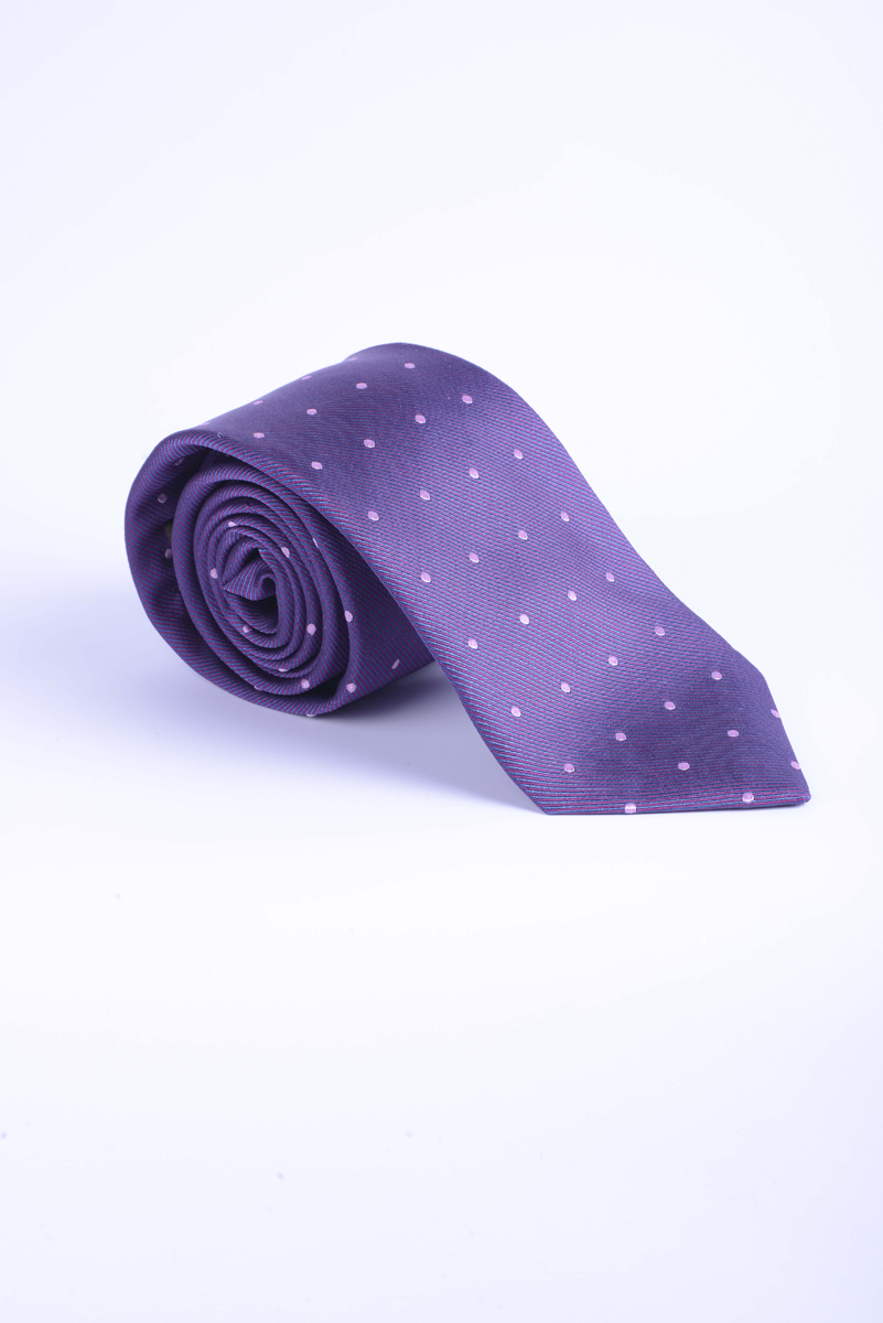 Cómo cuidar corbatas de seda para hombre?