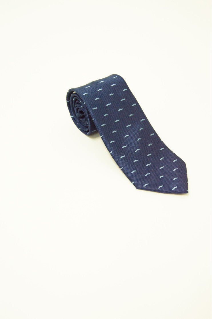 Corbata ancha Bigotes