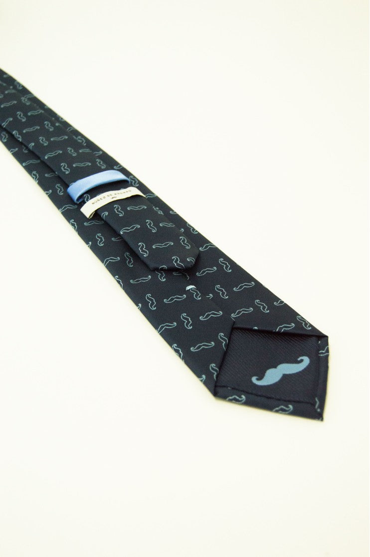 Corbata Bigote Calado