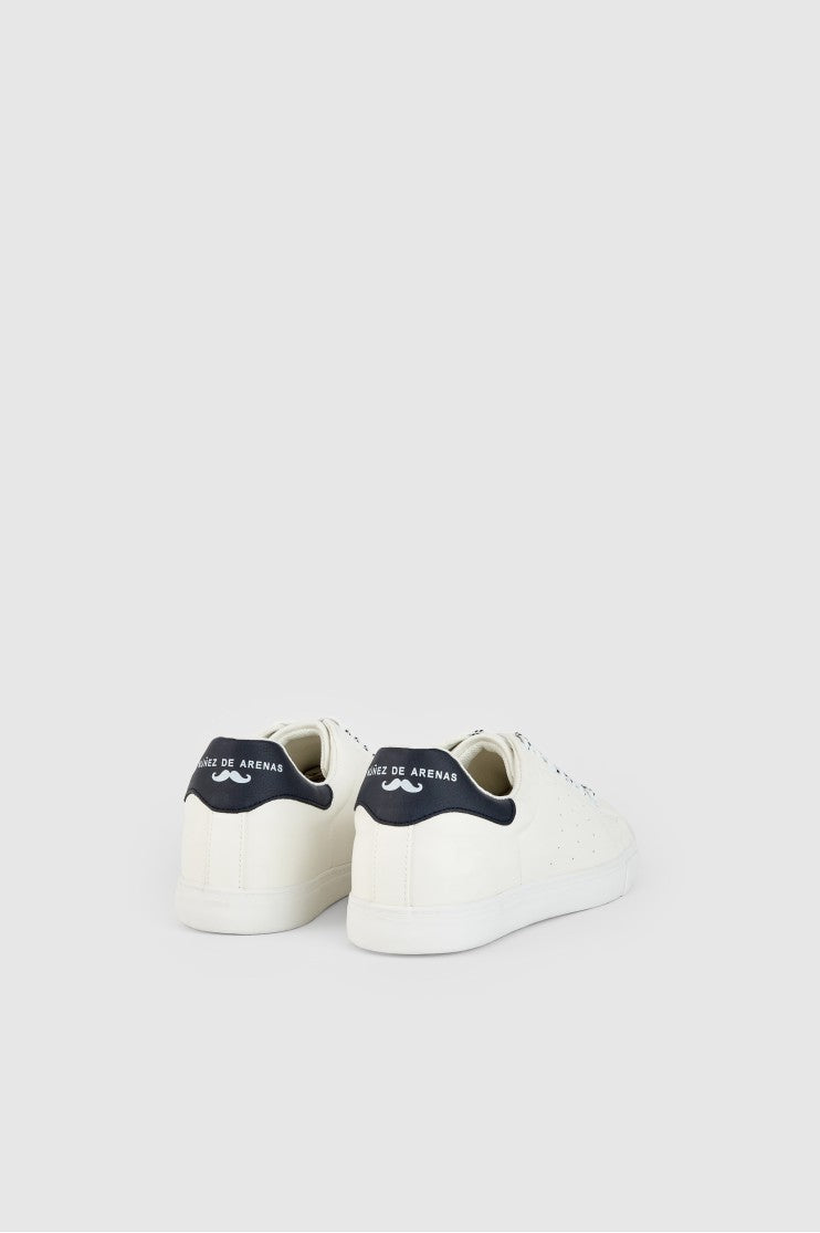 Zapatilla sport ladrón