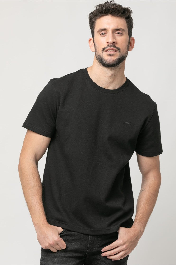 Camiseta m/c básica lisa s/ Neil