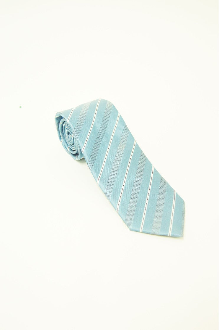 Corbata ancha s/ Arpino