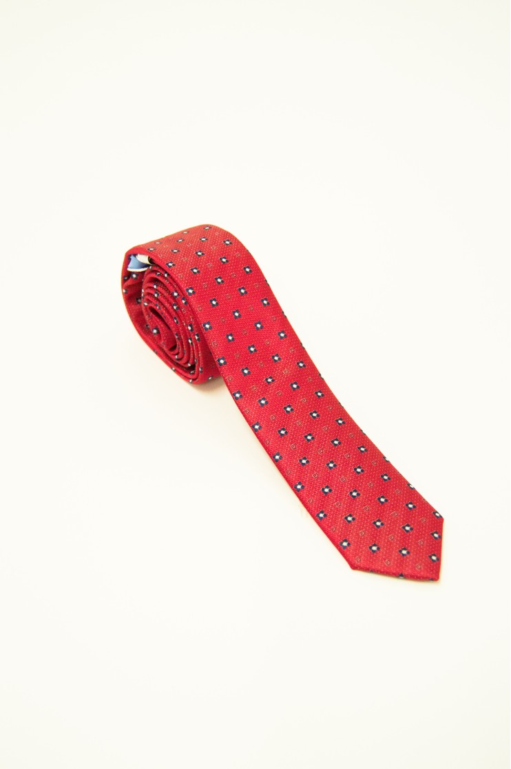 Corbata estrecha s/ Rigel