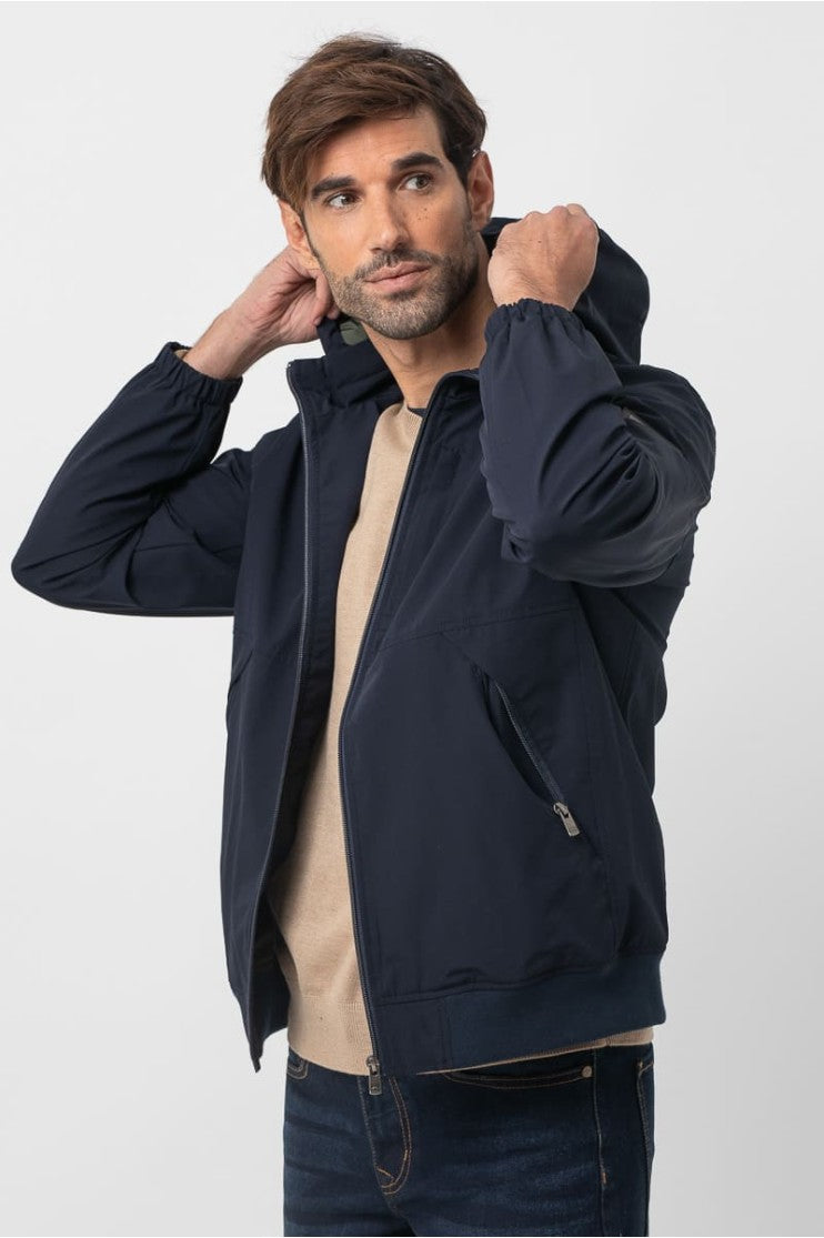 Cazadora capucha s/ Centavo outlet