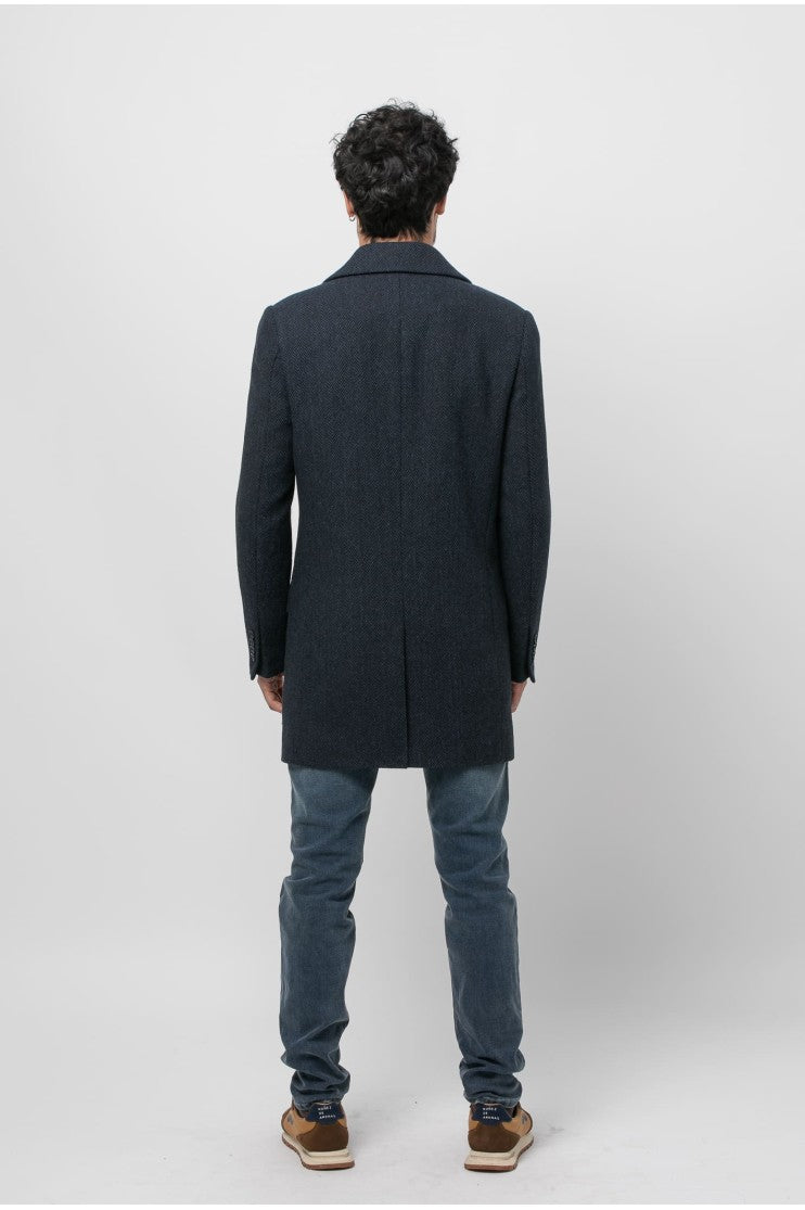 Abrigo cruzado s/ ukelele