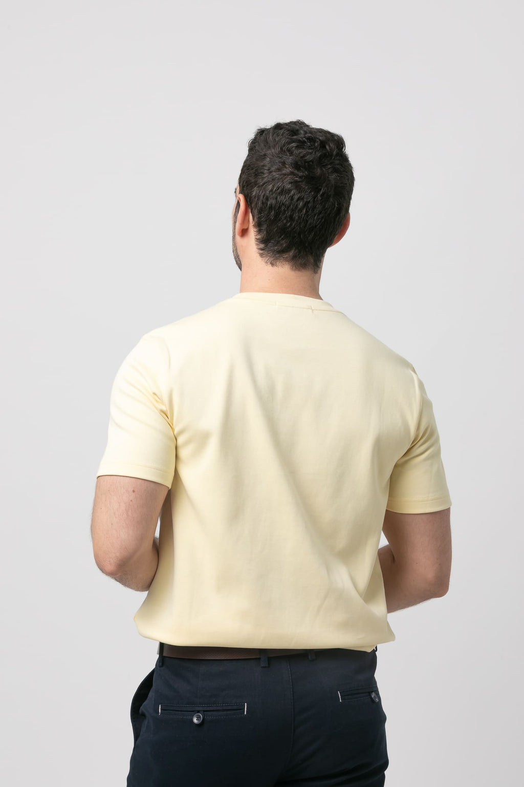 Camiseta m/c básica lisa s/ Neil