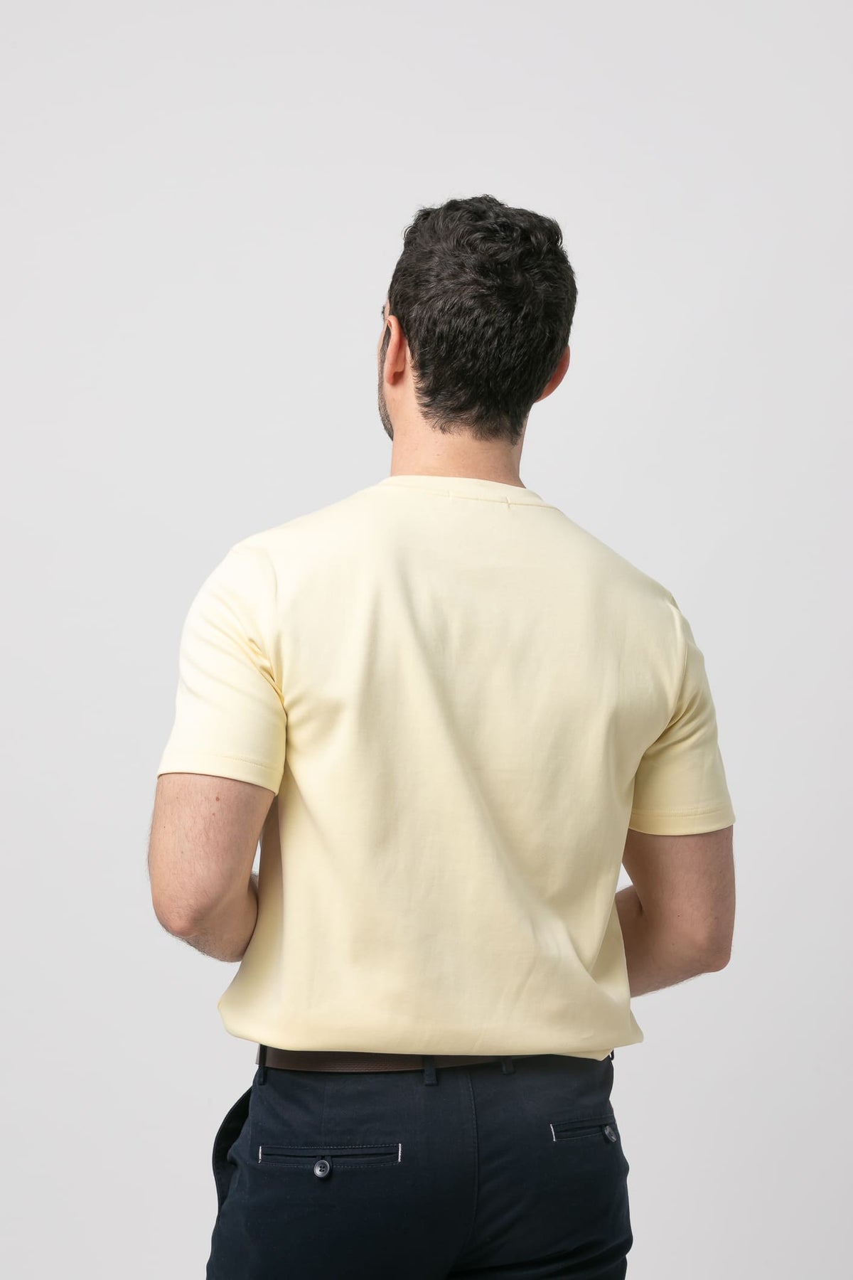 Camiseta m/c básica lisa s/ Neil