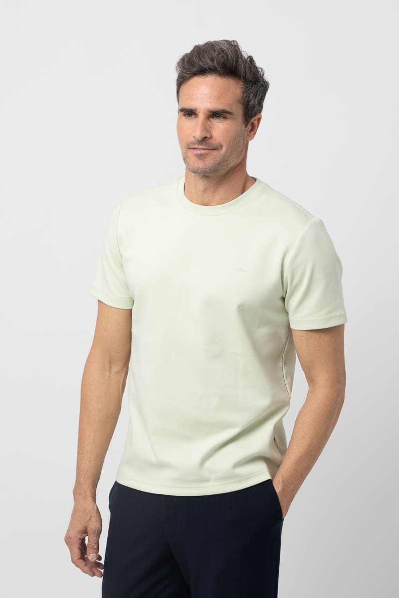 Camiseta m/c básica lisa s/ Neil