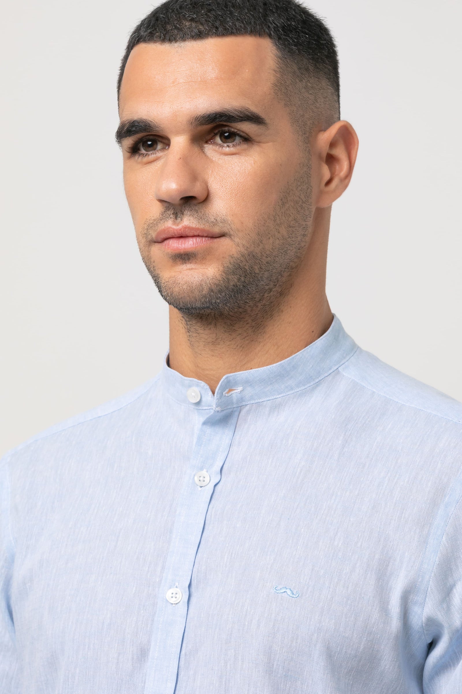 Camisa m/l lino s/ Leone