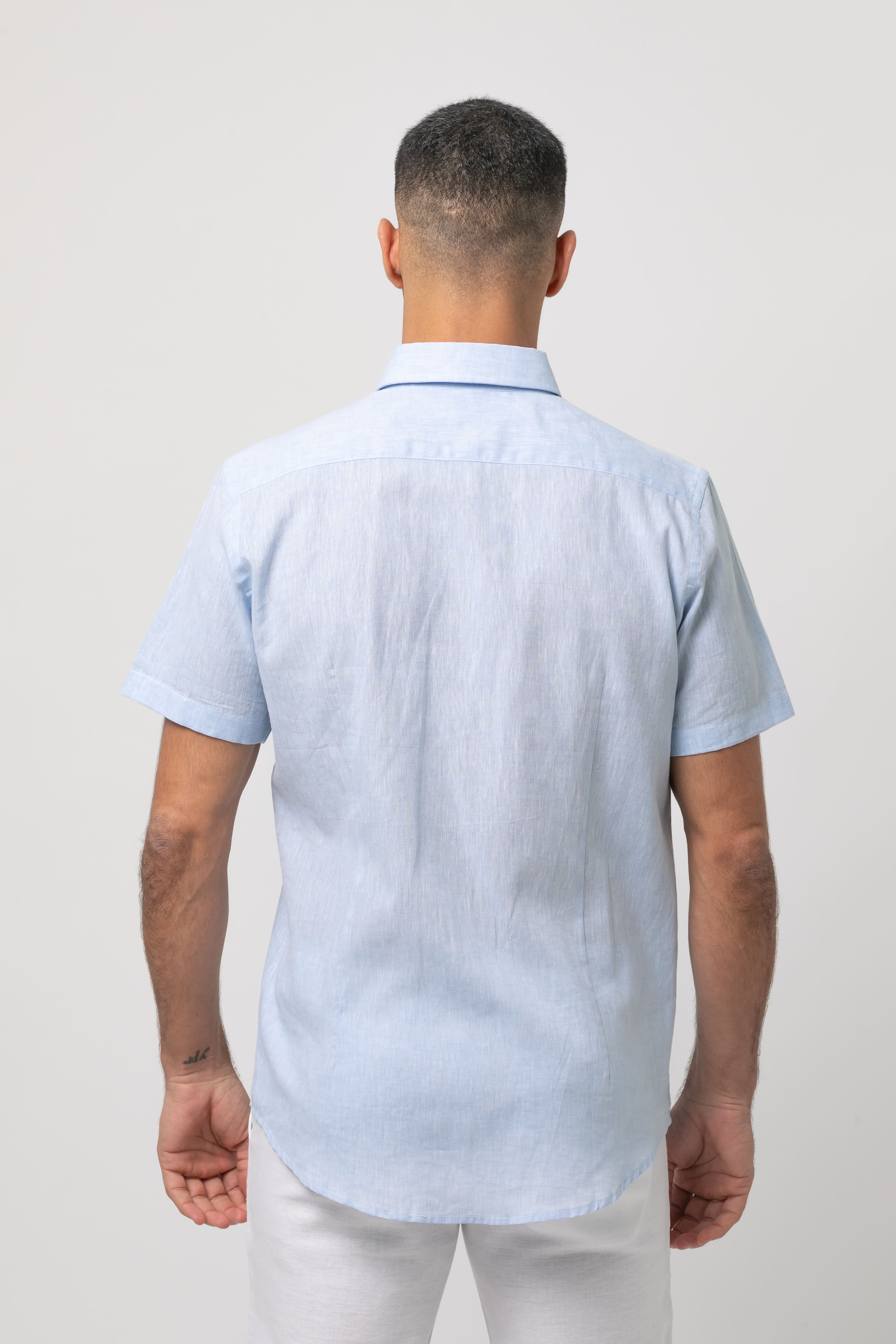 Camisa m/c lino s/ César