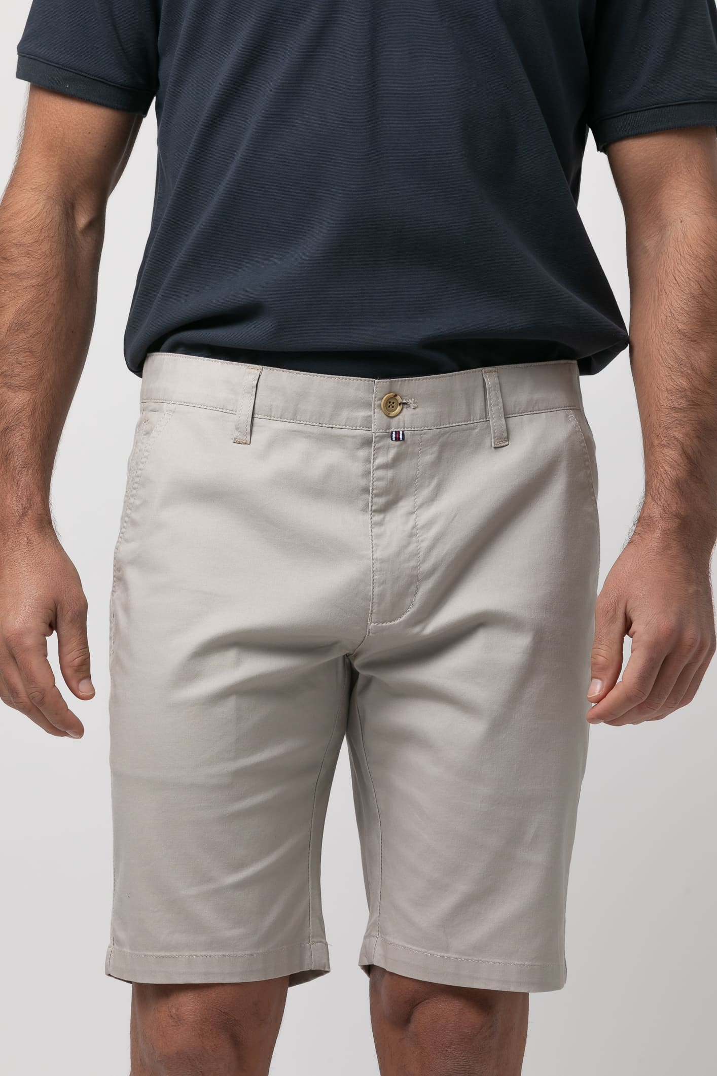 Bermuda sport s/ alguacil