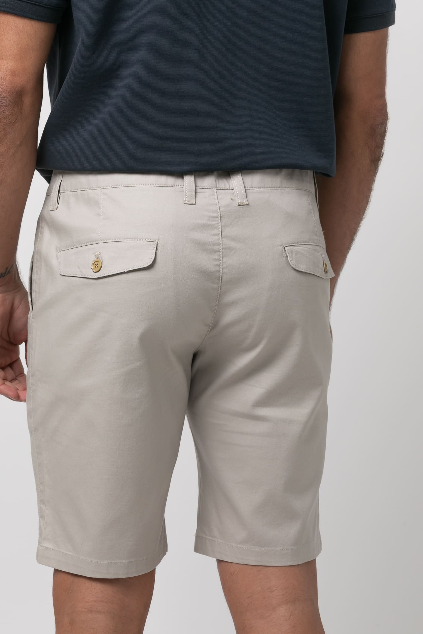 Bermuda sport s/ alguacil