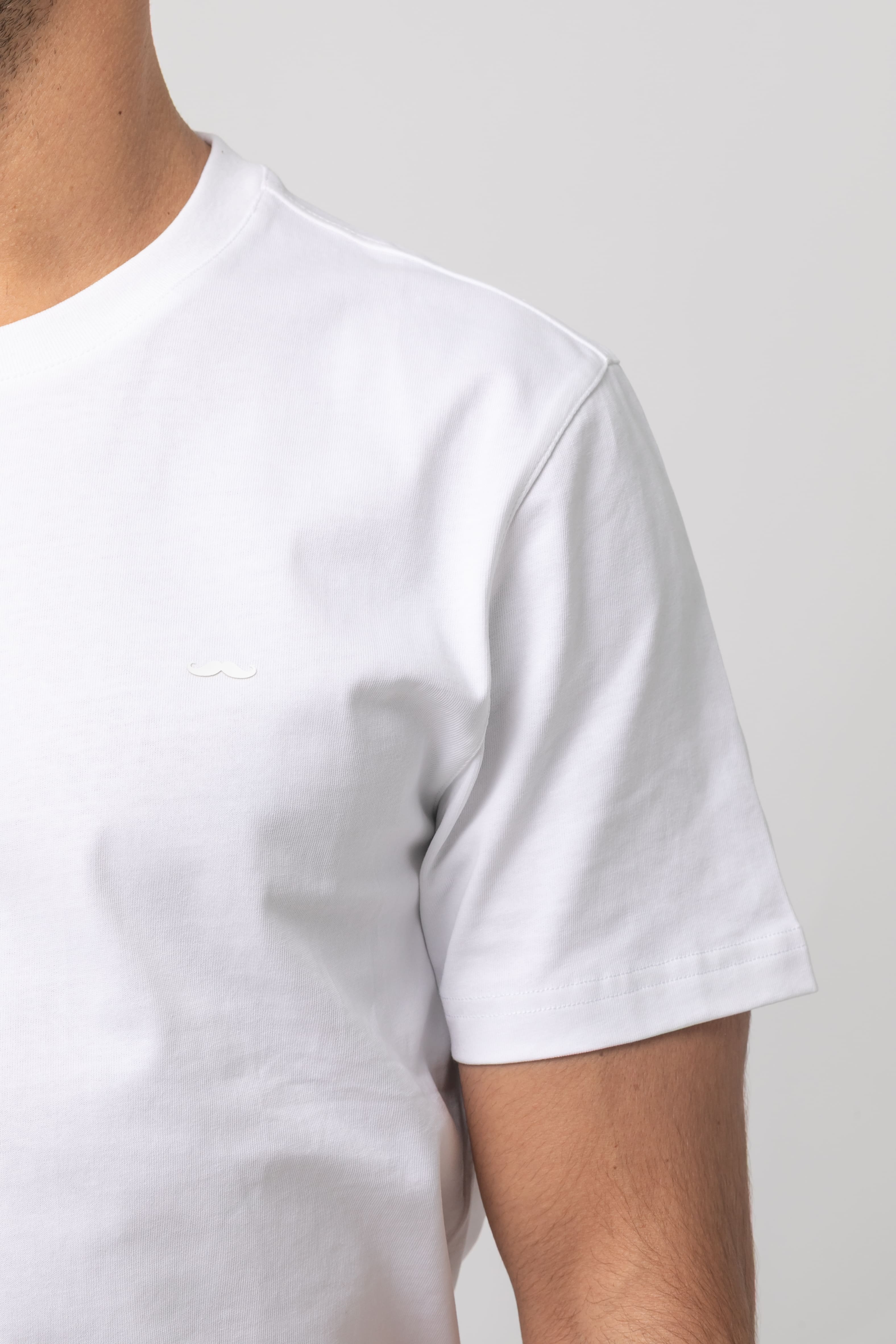 Camiseta lisa s/ pastor outlet