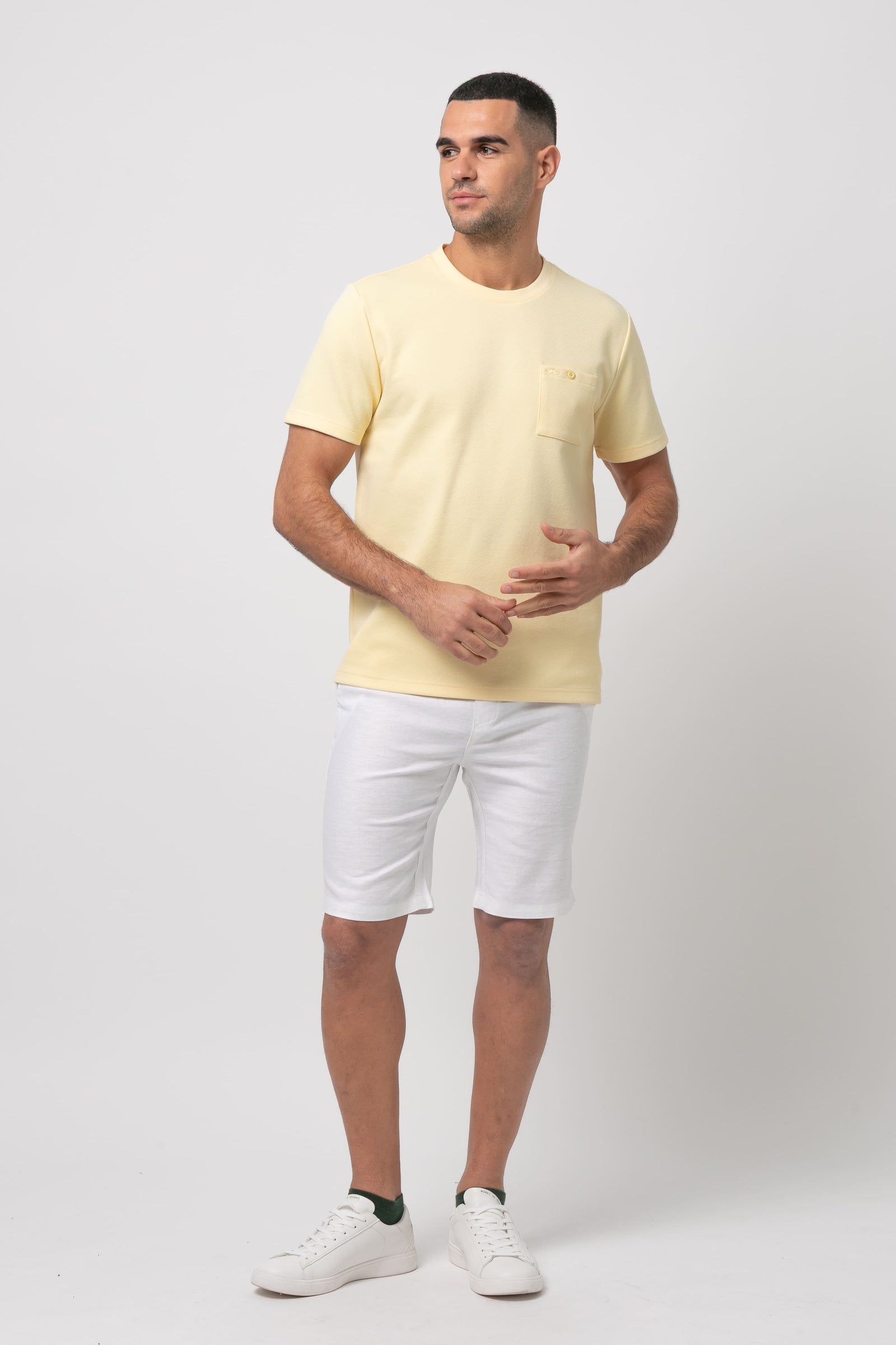Camiseta bolsillo s/ sombrero