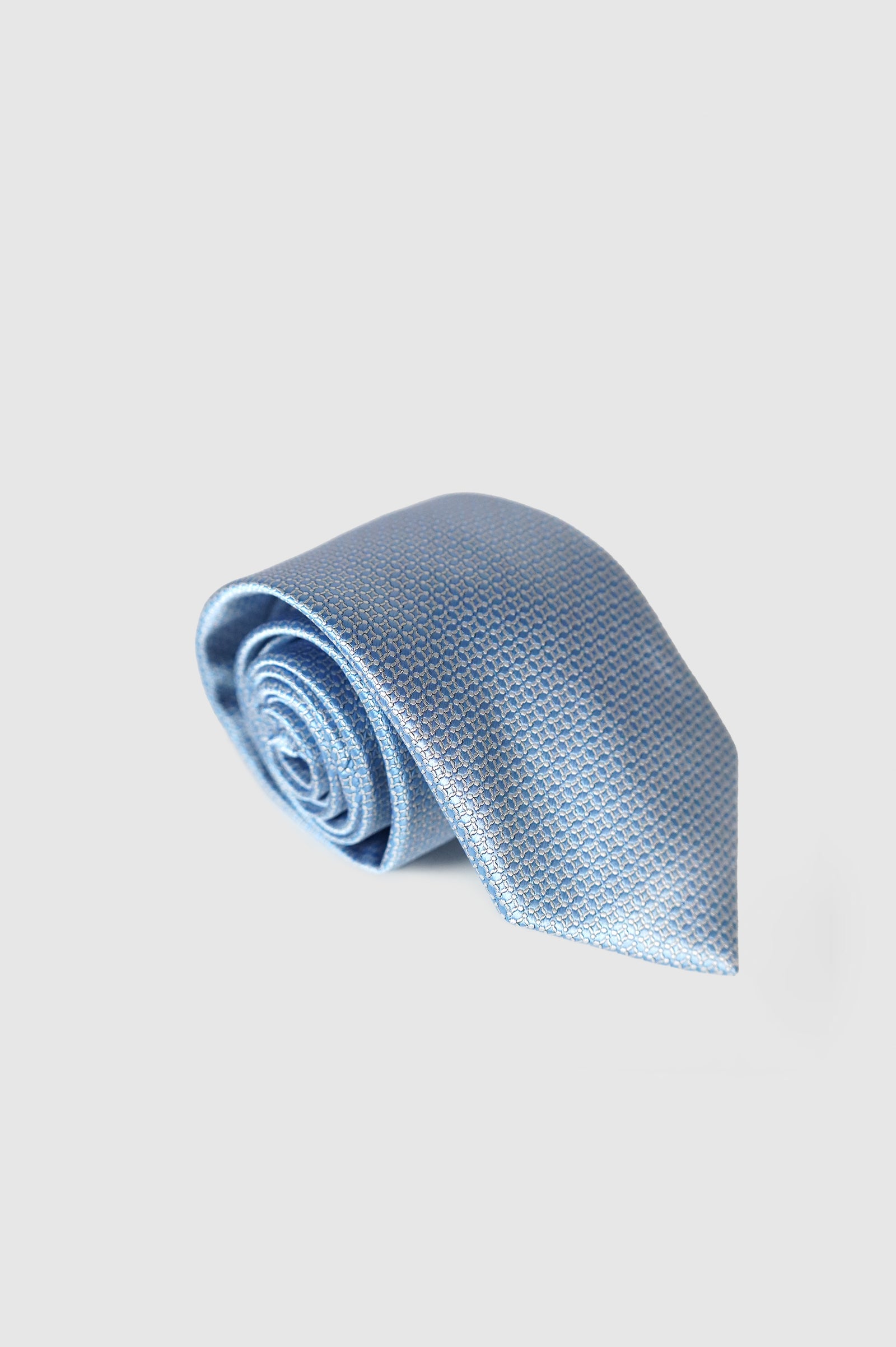 Corbata ancha lisa