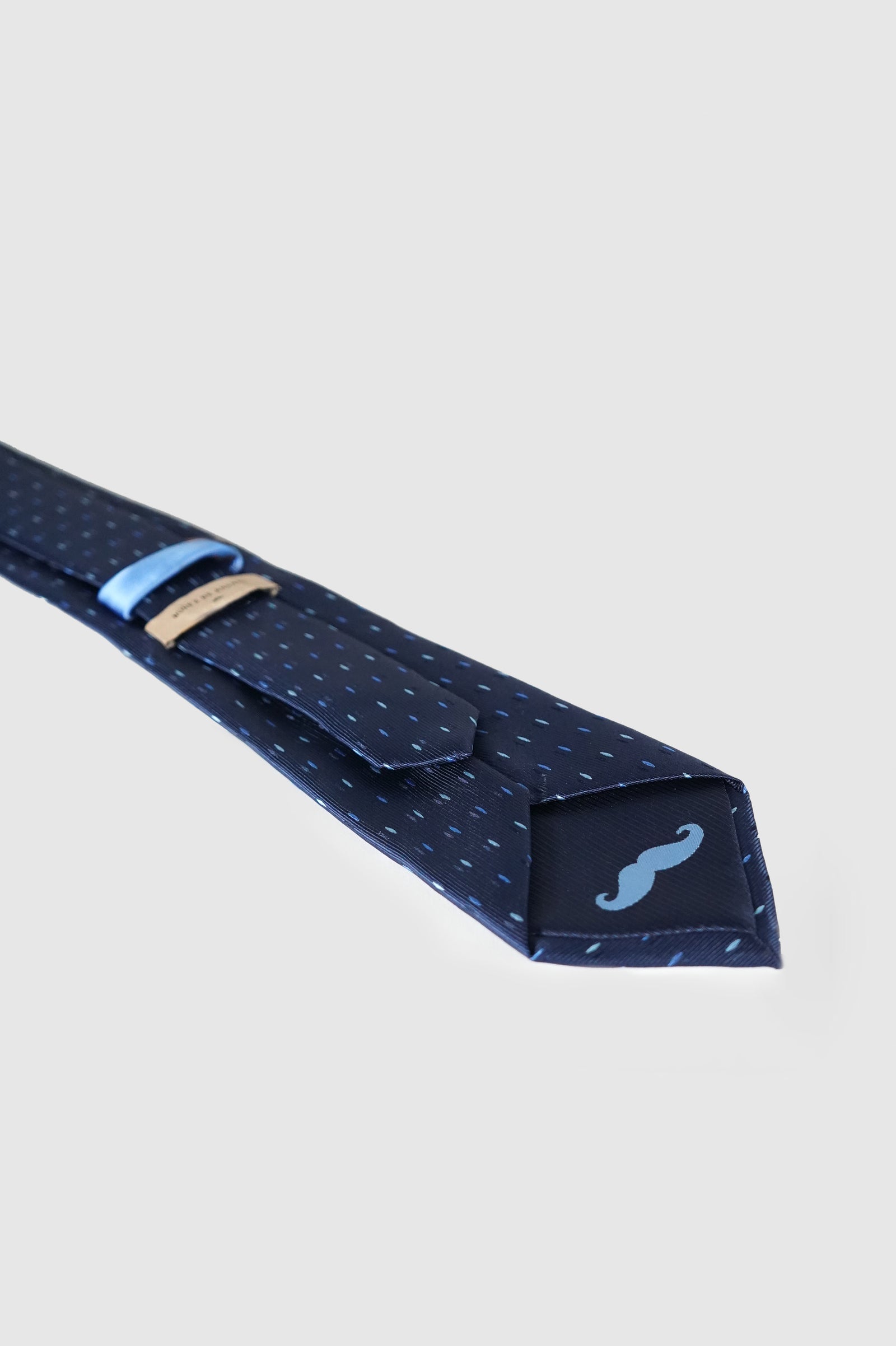 Corbata ancha fantasía