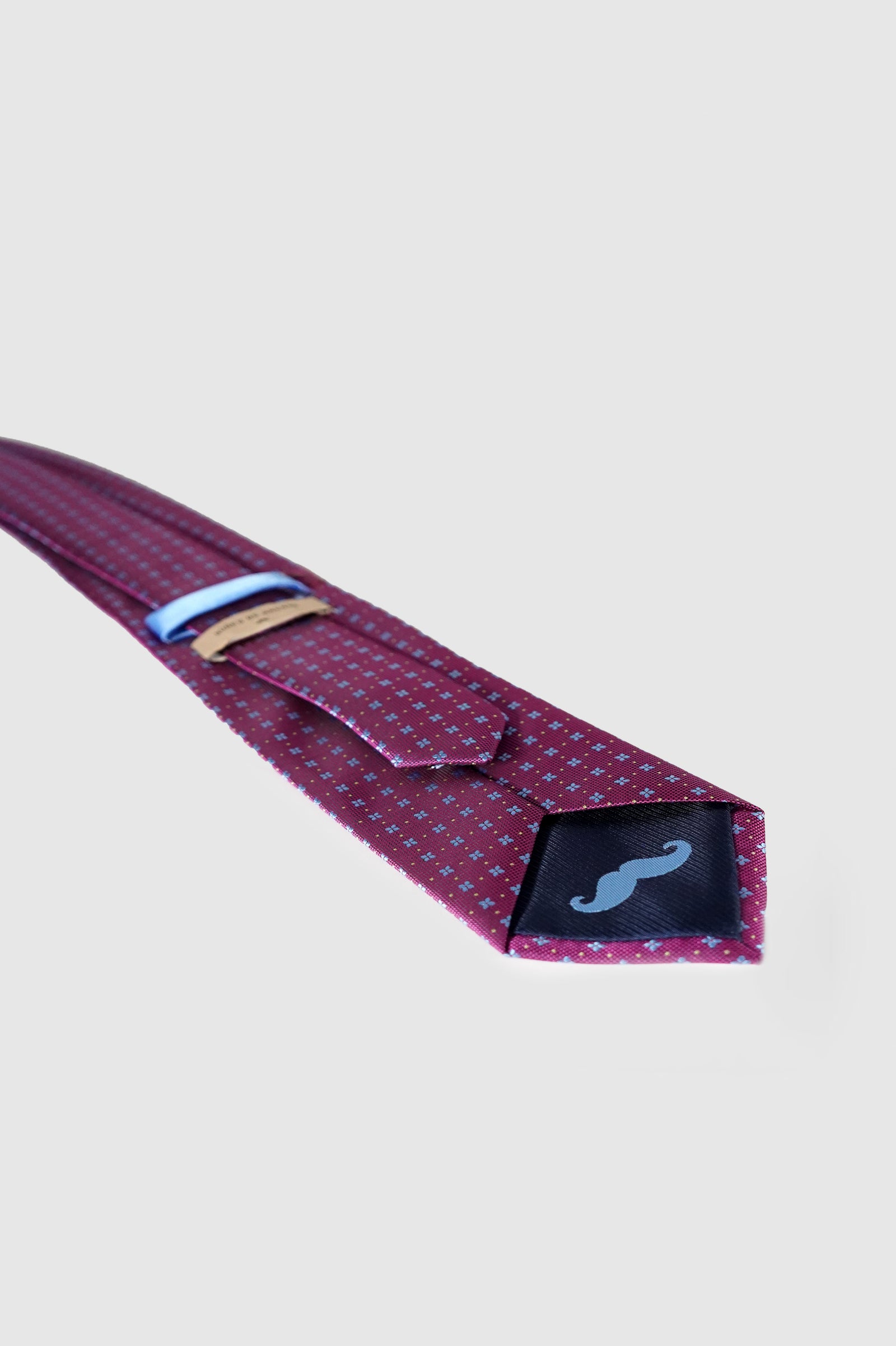 Corbata ancha fantasía