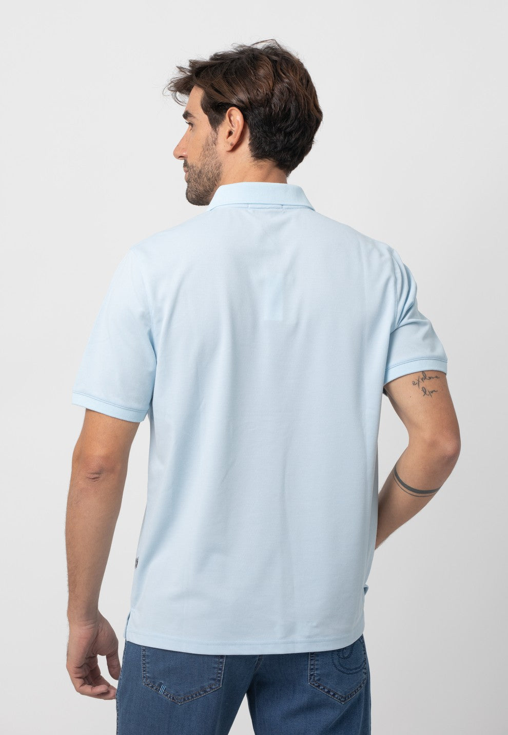 Polo m/c liso s/ planeta Outlet